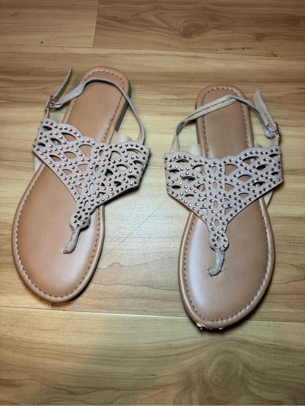 Time and Tru Women's Beige Embellished T-Strap Sandals